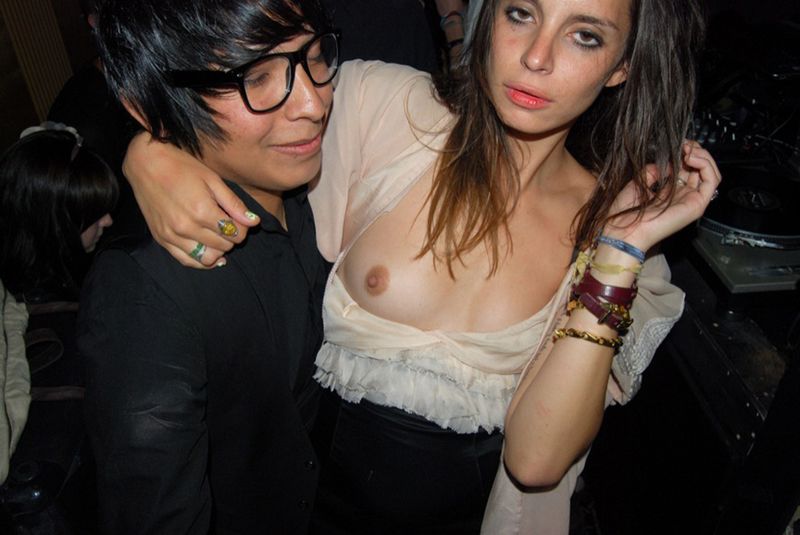 JesusRaves Amateur Nipple Slips (134).jpg